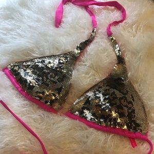 Victoria's Secret💋 L leopard sequined bikini top